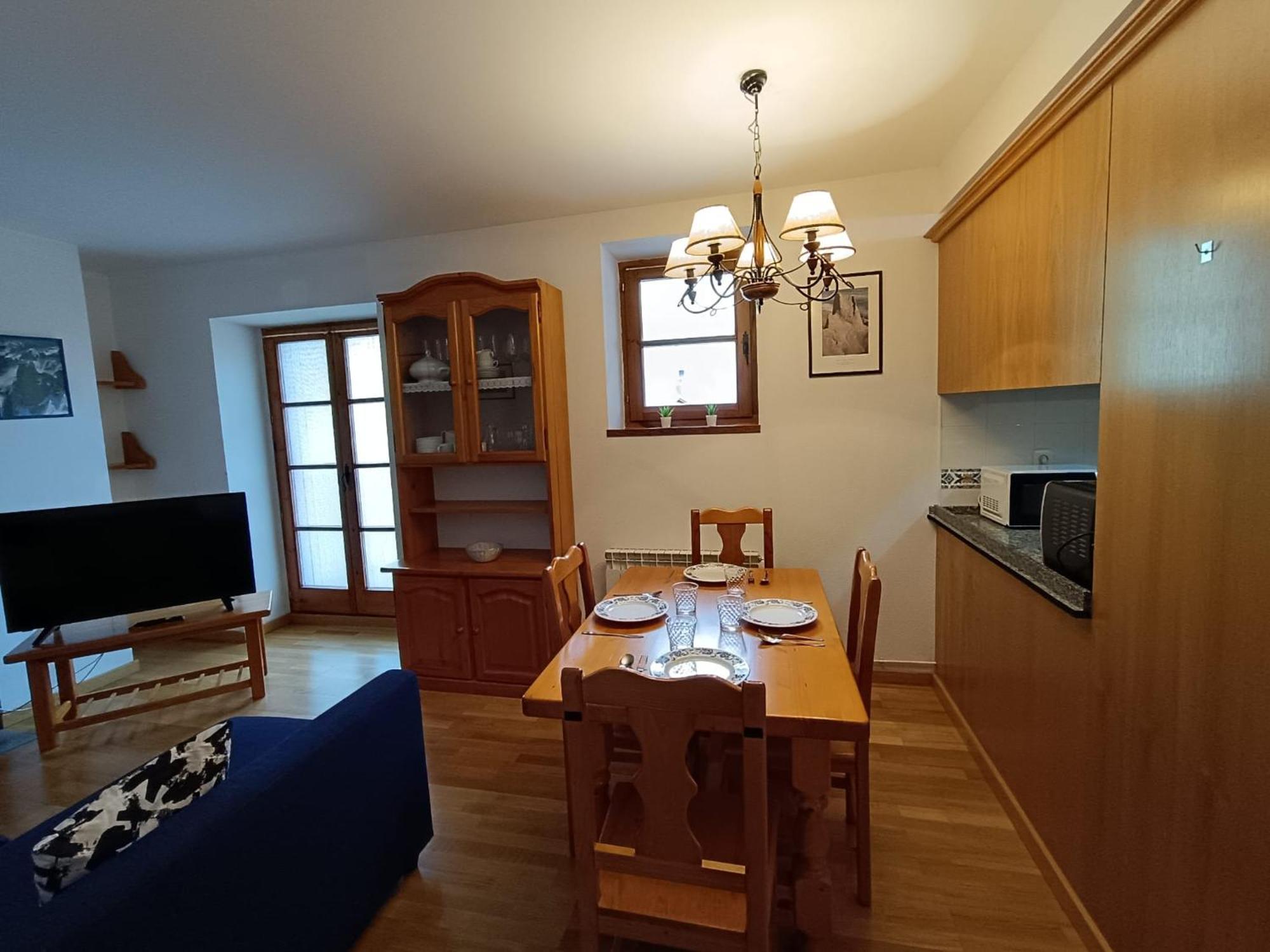 Vall Benas Familias-Valle De Benasque Eksteriør billede